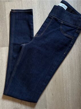 Old Navy Rockstar Super Skinny Jeggings Dark Denim - SZ 8 Tall